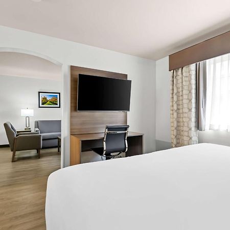 Best Western Plus Caldwell Inn&Suites Exterior foto