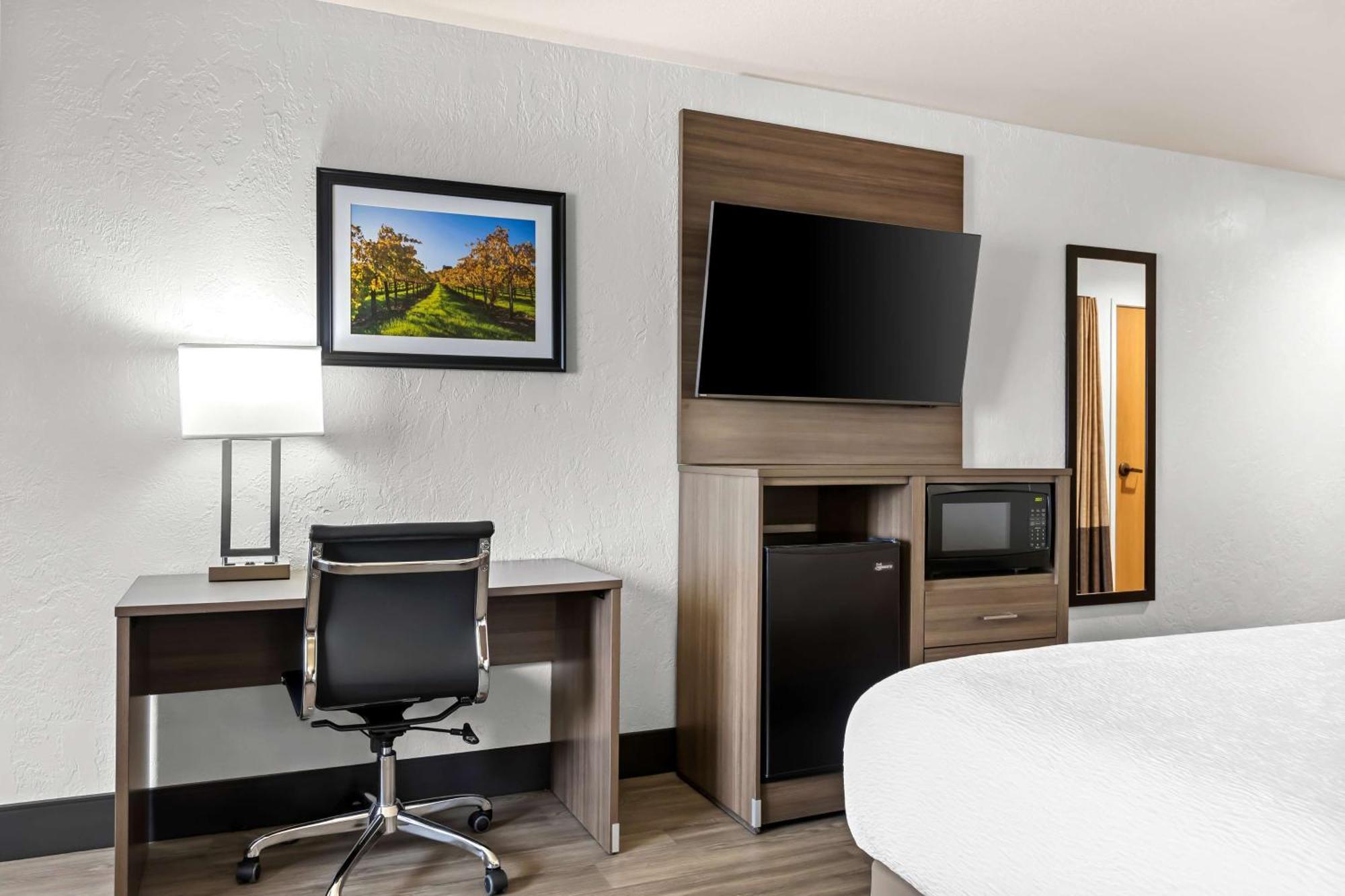 Best Western Plus Caldwell Inn&Suites Exterior foto