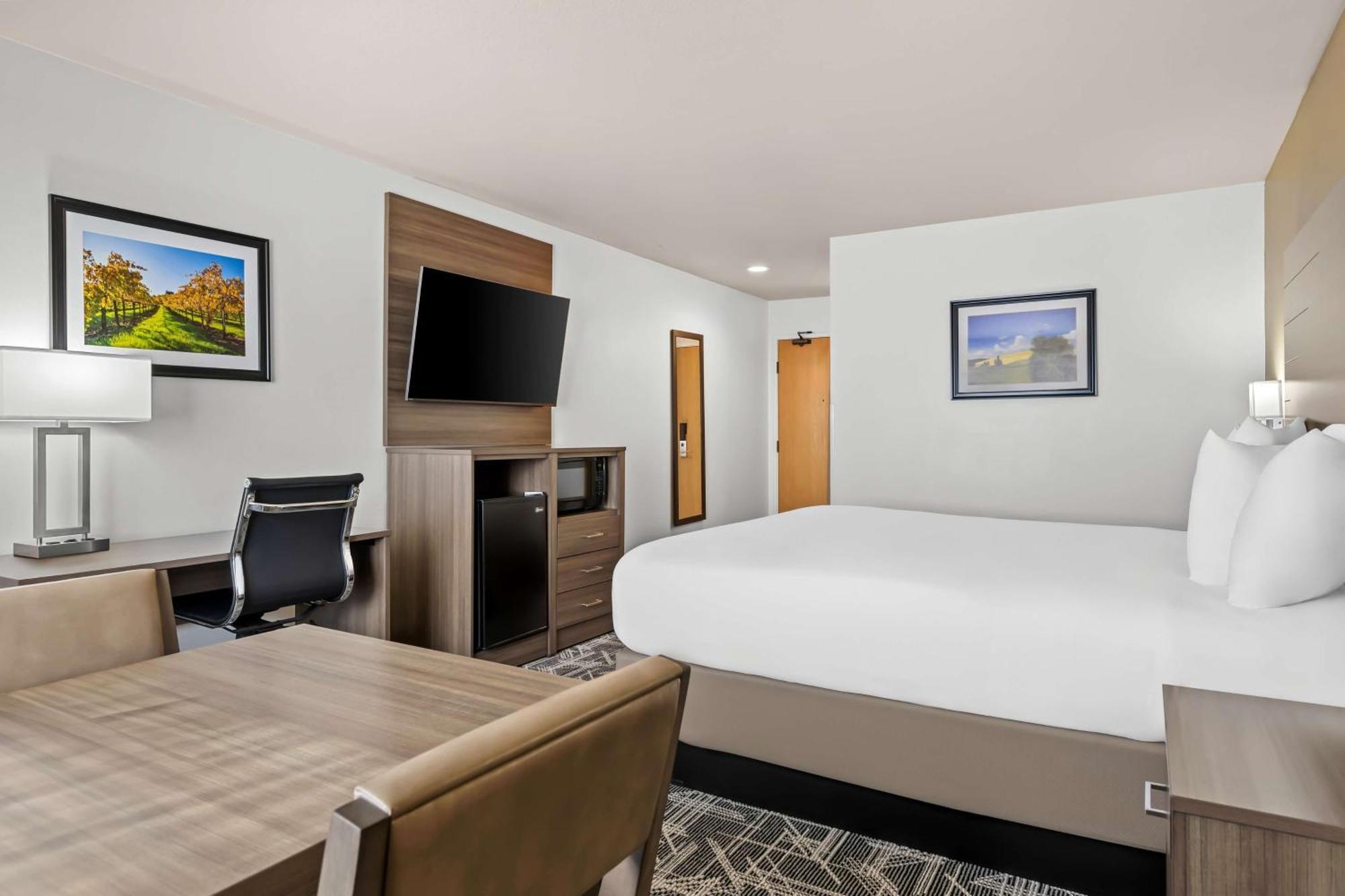 Best Western Plus Caldwell Inn&Suites Exterior foto